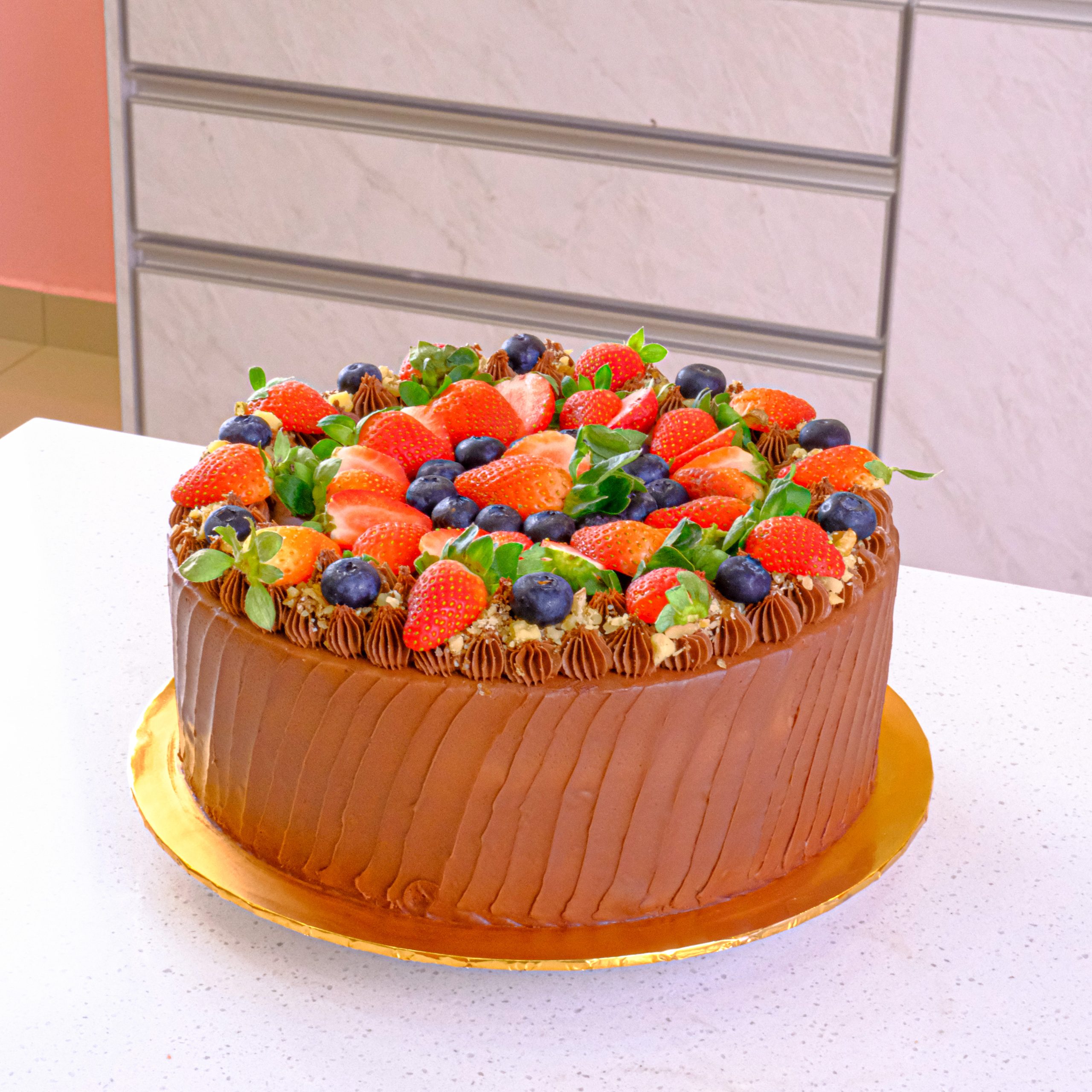 Whole Cake Choc Madness With Berries Mamasab