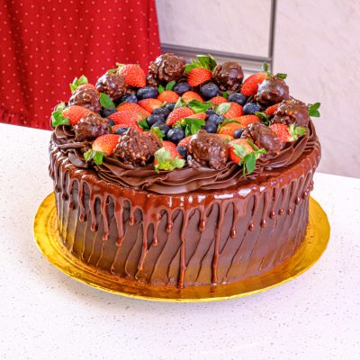 Whole Cake Crazy Rich Chocolate (9 Inci) With Berries Mamasab